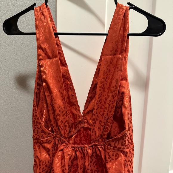 Flounce London minimal satin maxi dress in rust - Picture 3 of 5